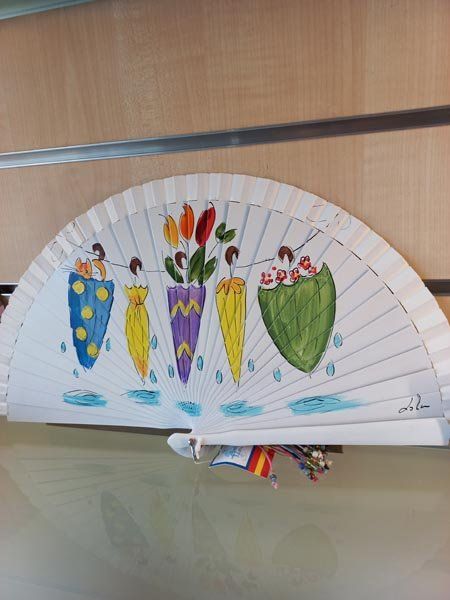 Ventalls fets a mà
