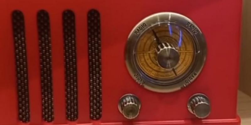 Radio vintage Estanco 4